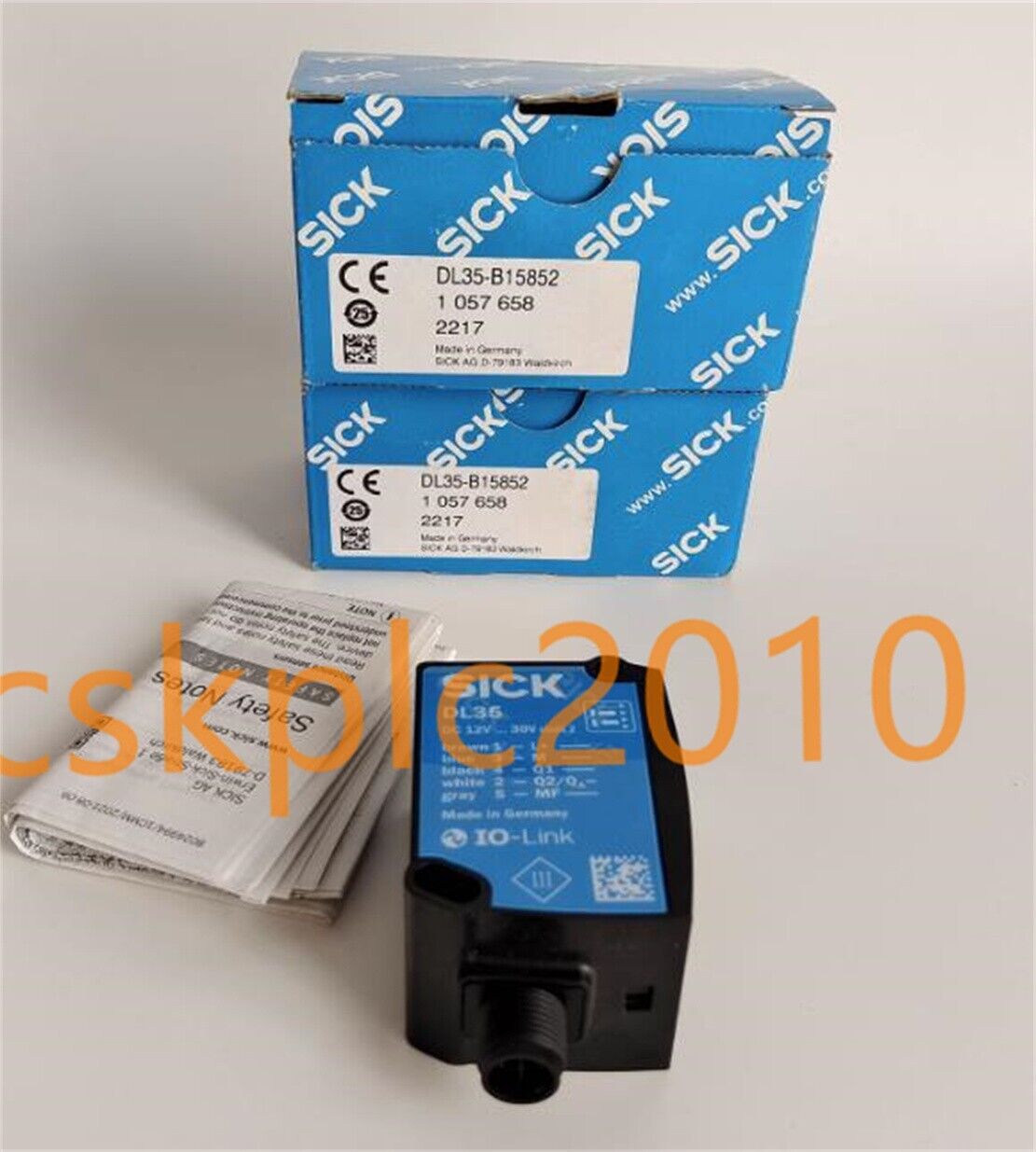 1 PCS NEW IN BOX SICK Intermediate range sensor DL35-B15852 1057658