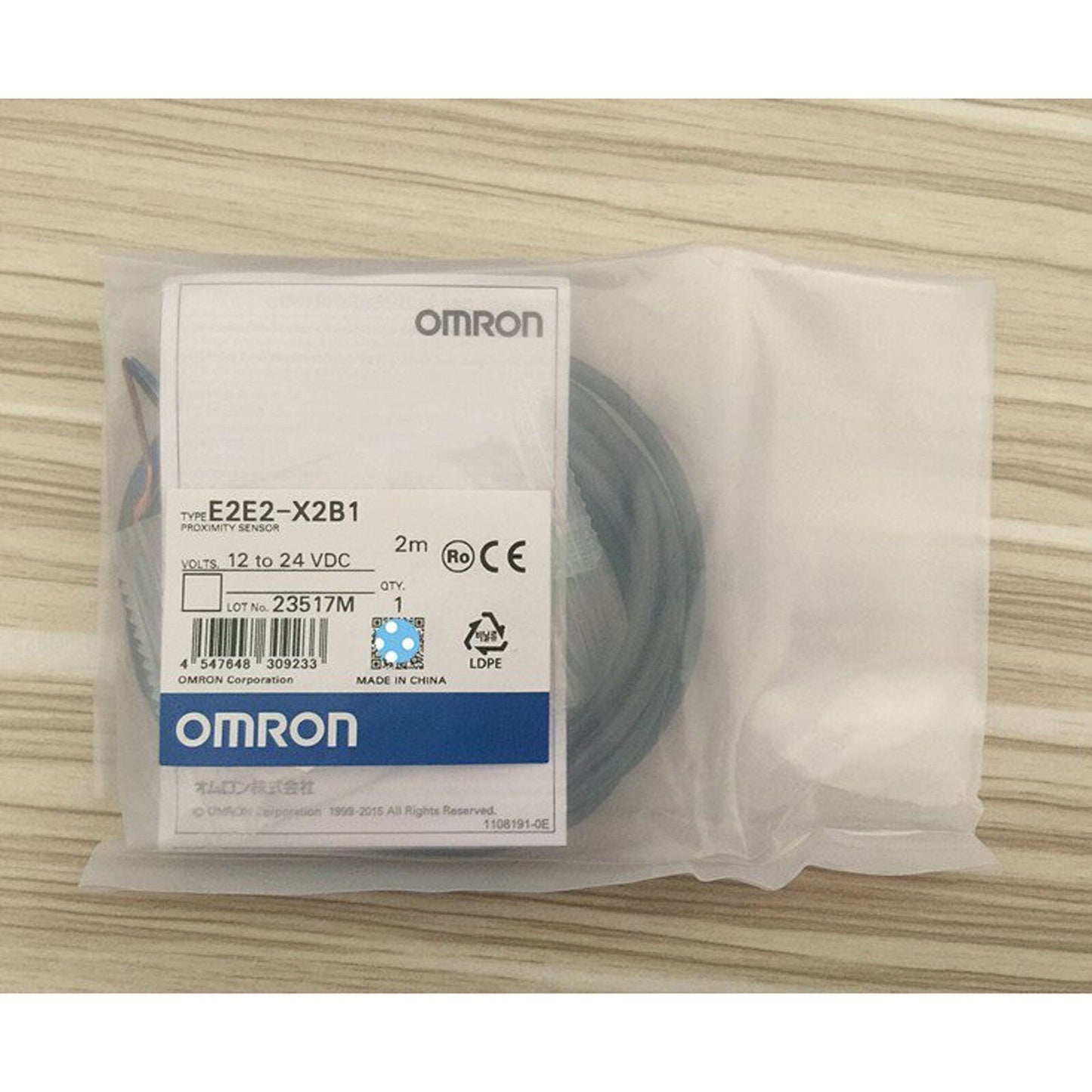 New Omron E2E2-X2B1 E2E2X2B1 Proximity Sensor Free Shipping 1PC DHL / UPS / FedEx