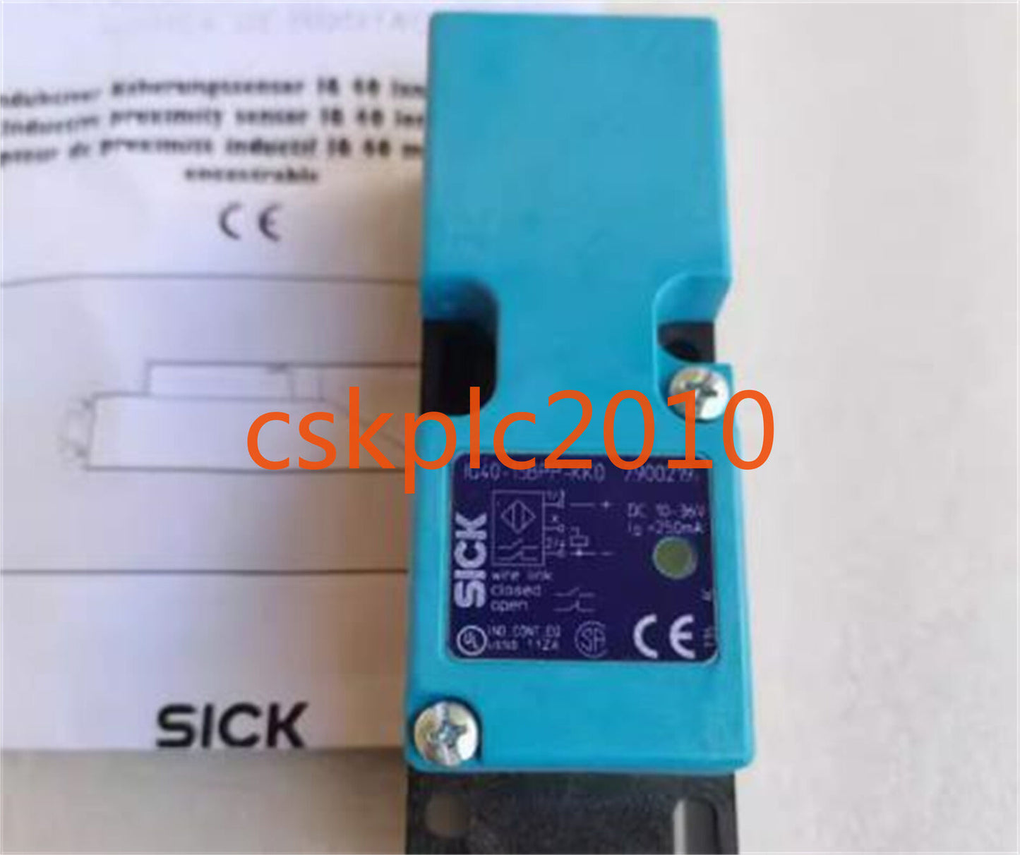 1PCS NEW IN BOX SICK sensor IQ40-15BPP-KK0 7900219