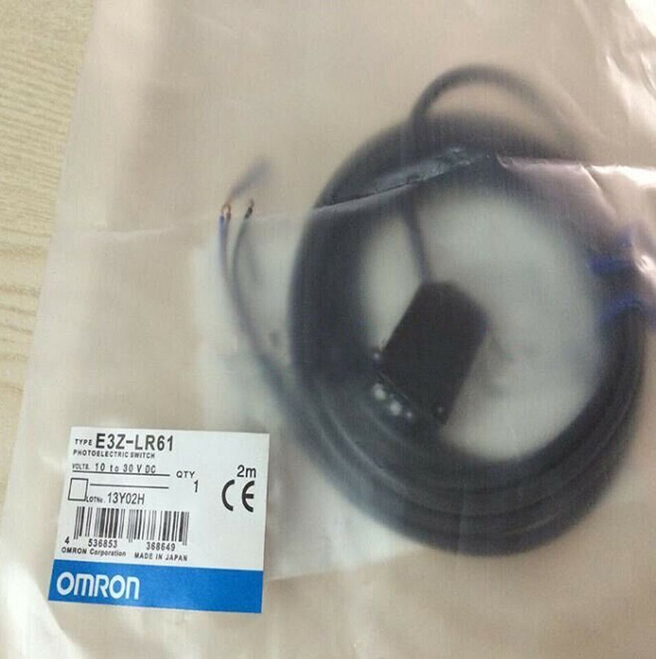 New Omron E3Z-LR61 Photoelectric Switch E3ZLR61 Free Shipping 1PC DHL / UPS / FedEx