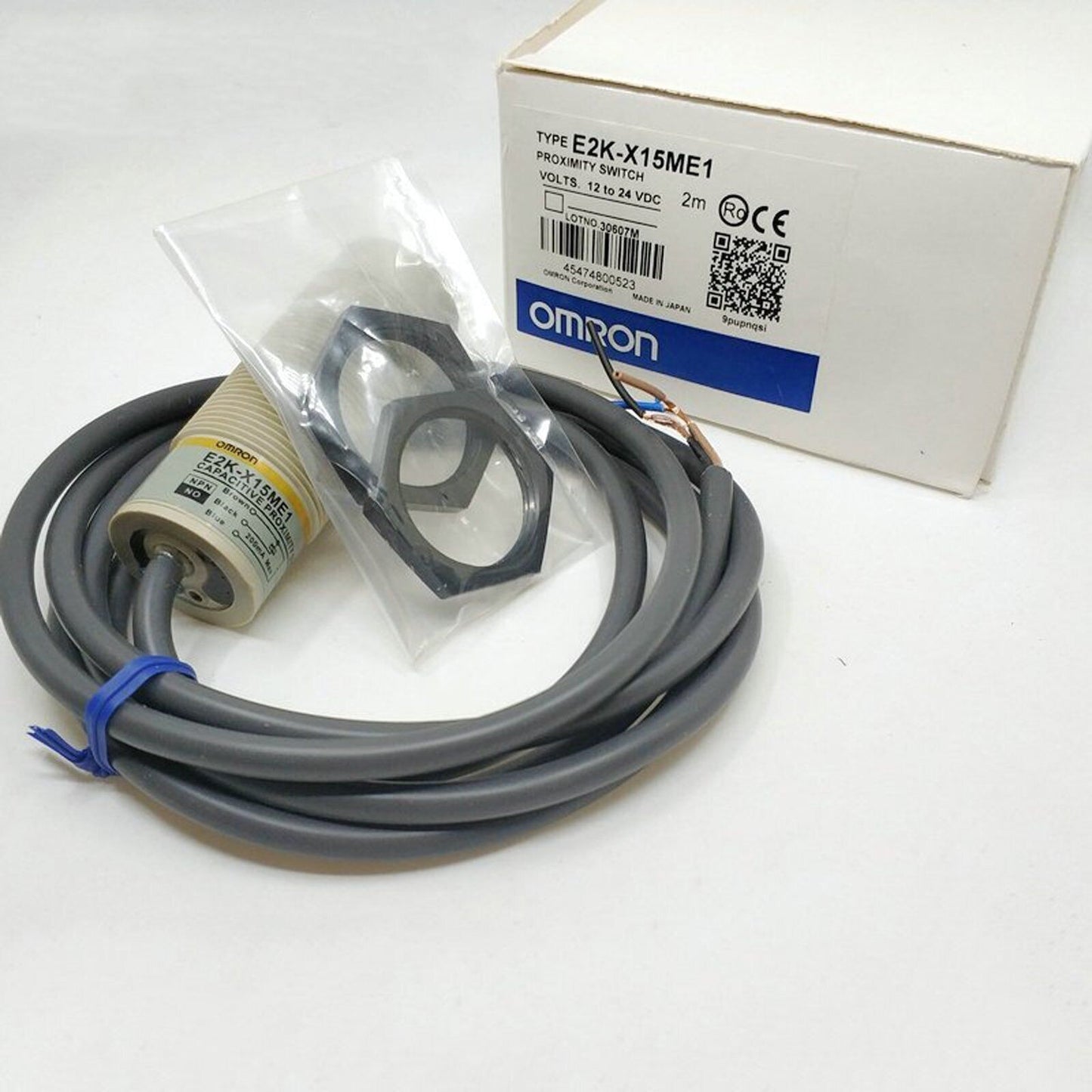 New Omron E2K-X15ME1 Proximity Switch E2KX15ME1 Free Shipping 1PC DHL / UPS / FedEx