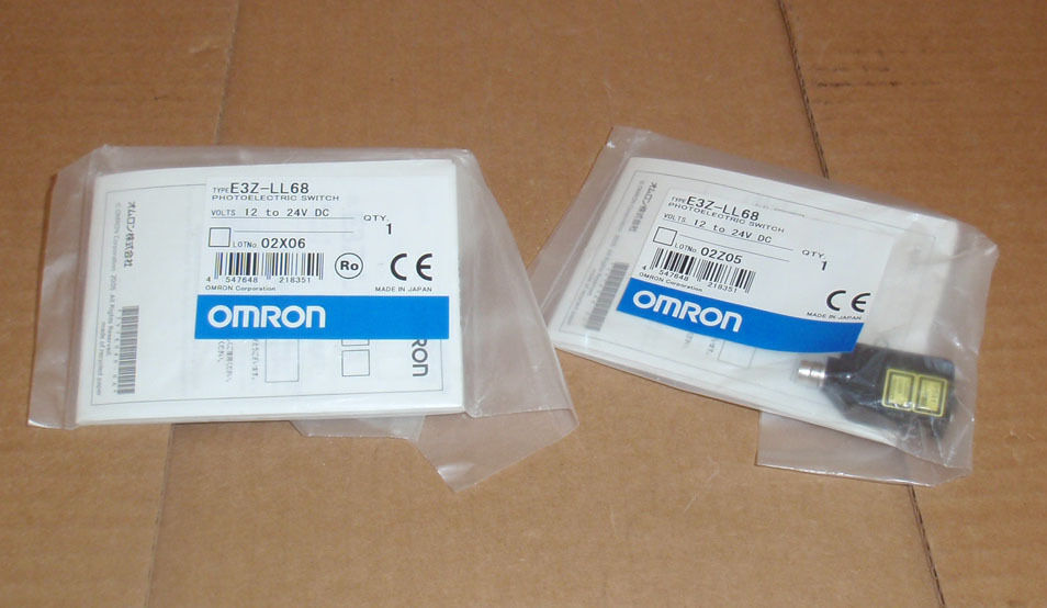 New Omron E3Z-LL68 Photoelectric Sensor Free Shipping 1PC DHL / UPS / FedEx