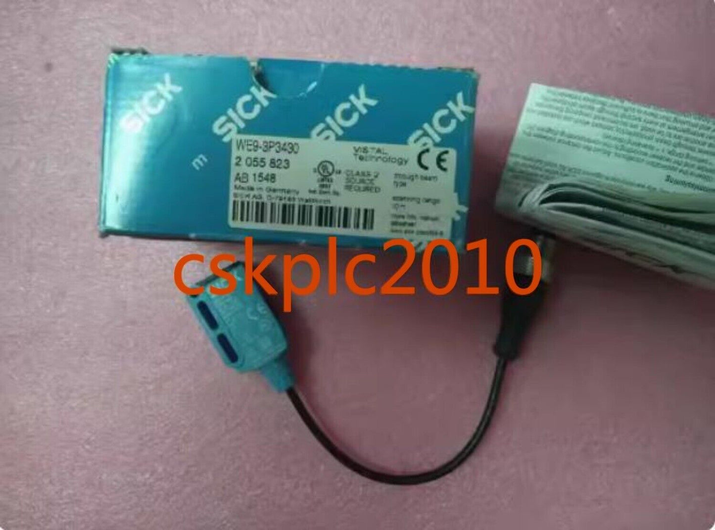 1 PCS new SICK photoelectric switch WE9-3P3430 2055823 new