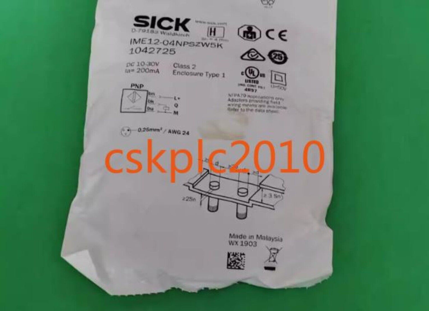 1PCS New original SICK proximity switch IME12-04NPSZW5K 1042725 original