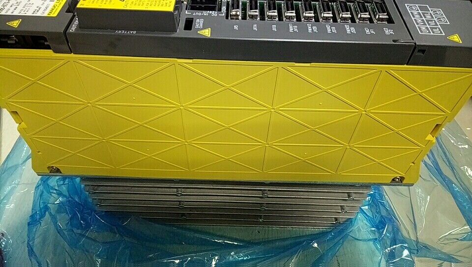 NEW ORIGINAL FANUC SERVO AMPLIFIER A06B-6079-H206 FREE EXPEDITED SHIPPING DHL / UPS / FedEx