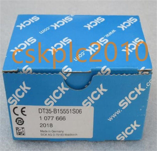 1 PCS NEW IN BOX SICK Photoelectric sensor DT35-B15551S06 1077666