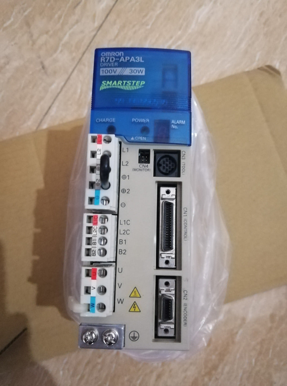 NEW ORIGINAL OMRON AC SERVO DRIVER R7D-APA3L R7DAPA3L FREE EXPEDITED SHIPPING DHL / UPS / FedEx