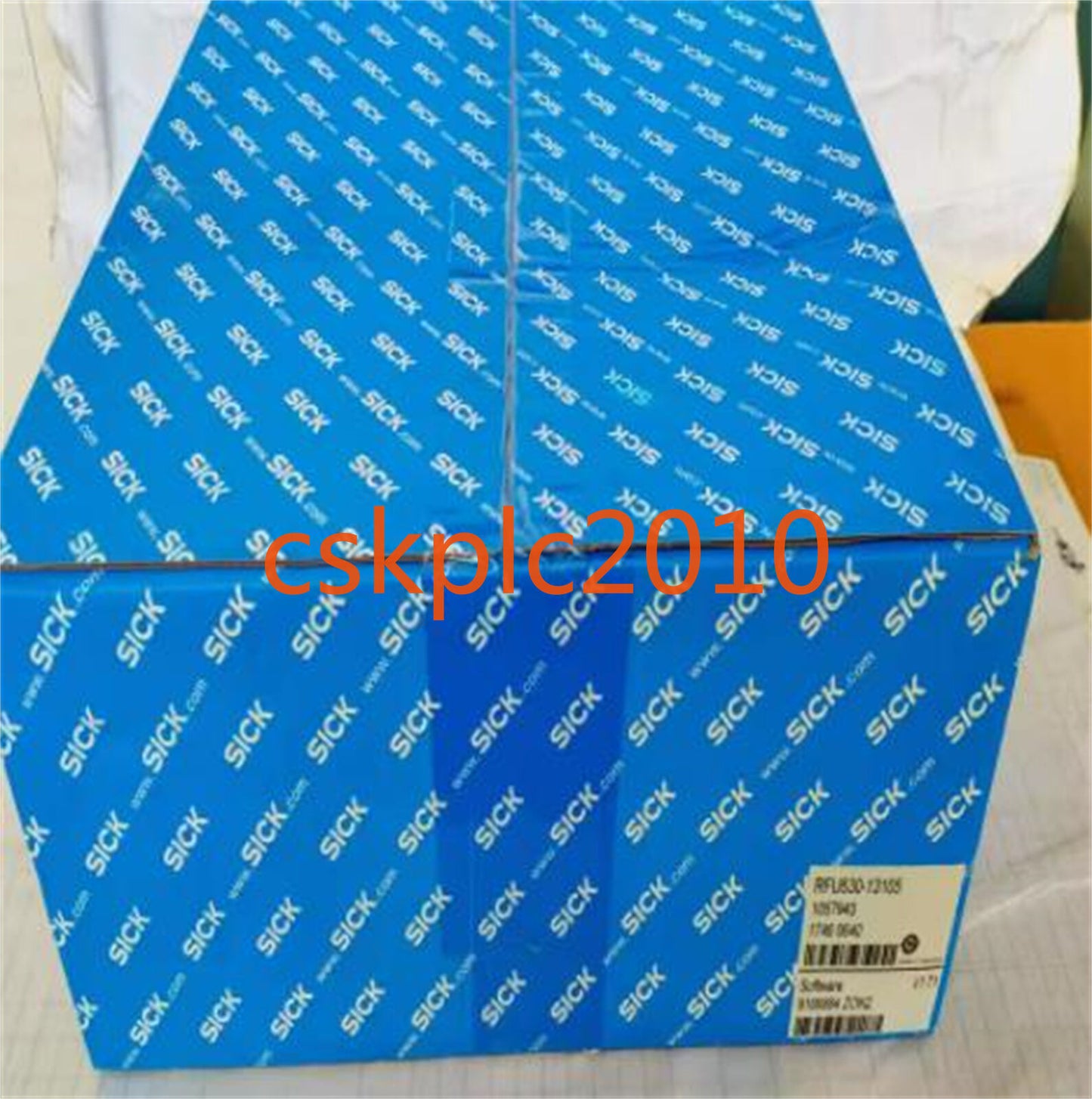 1PCS NEW IN BOX SICK Integrated antenna reader RFU630-13105 1057943