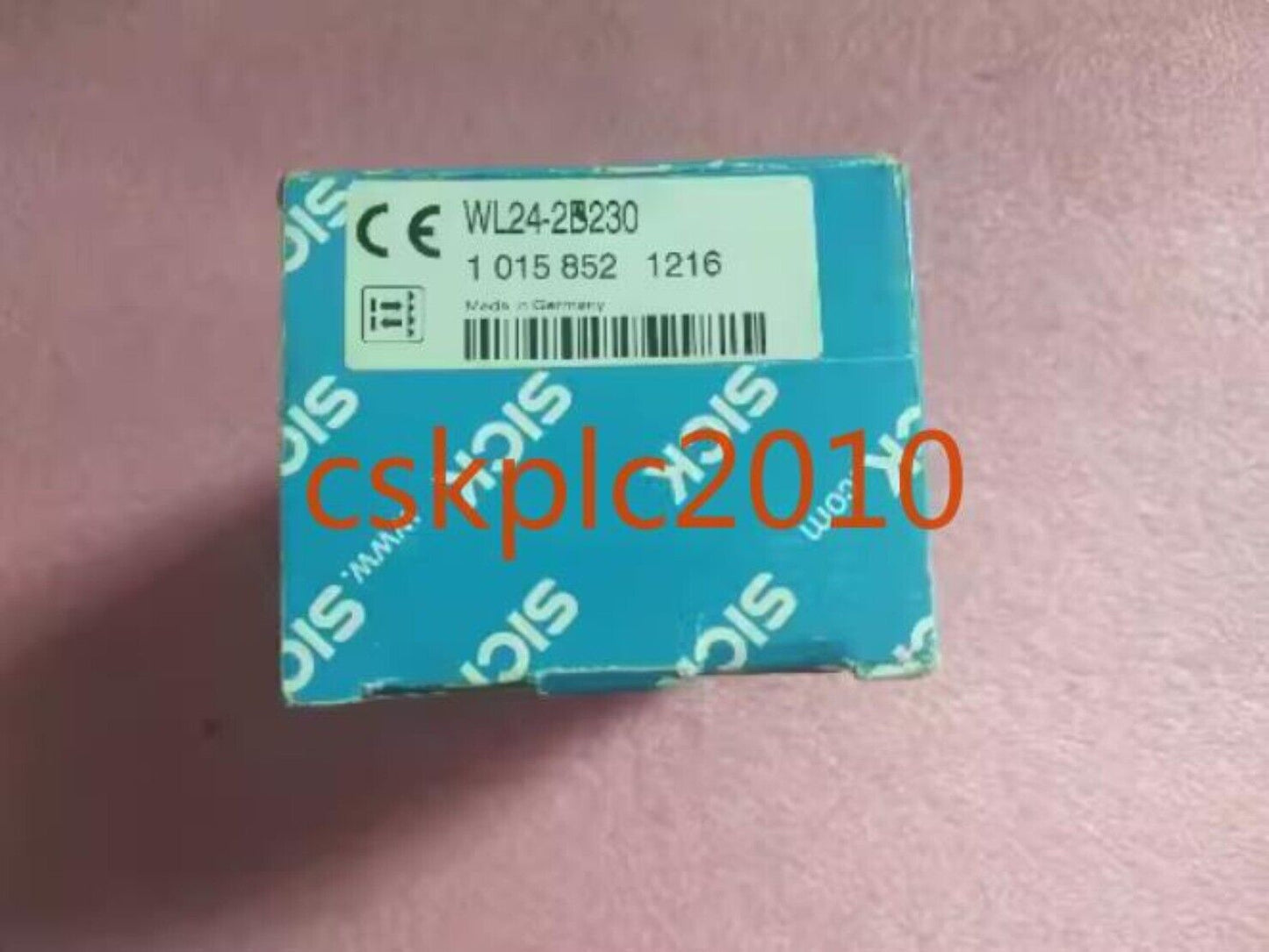 1 PCS new SICK sensor WL24-2B230 1015852 new