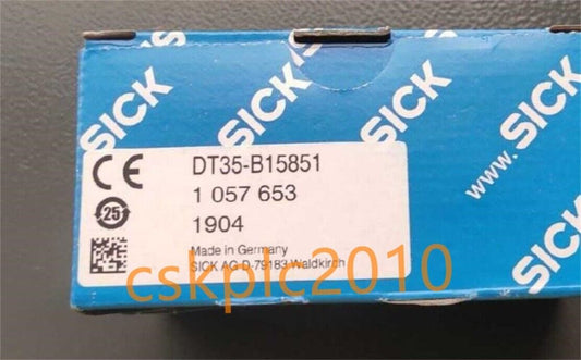 1 PCS NEW IN BOX SICK Photoelectric sensor DT35-B15851 1057653