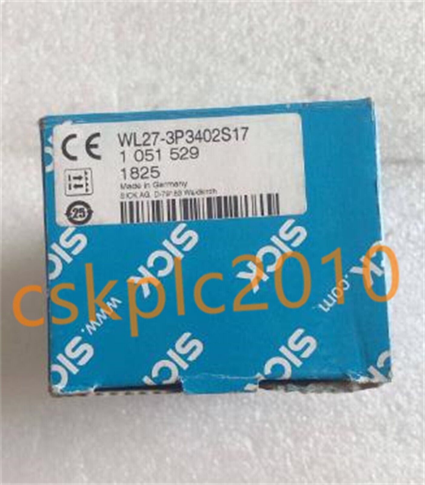 1 PCS NEW IN BOX Sick Photoelectric switch sensor WL27-3P3402S17 1051529