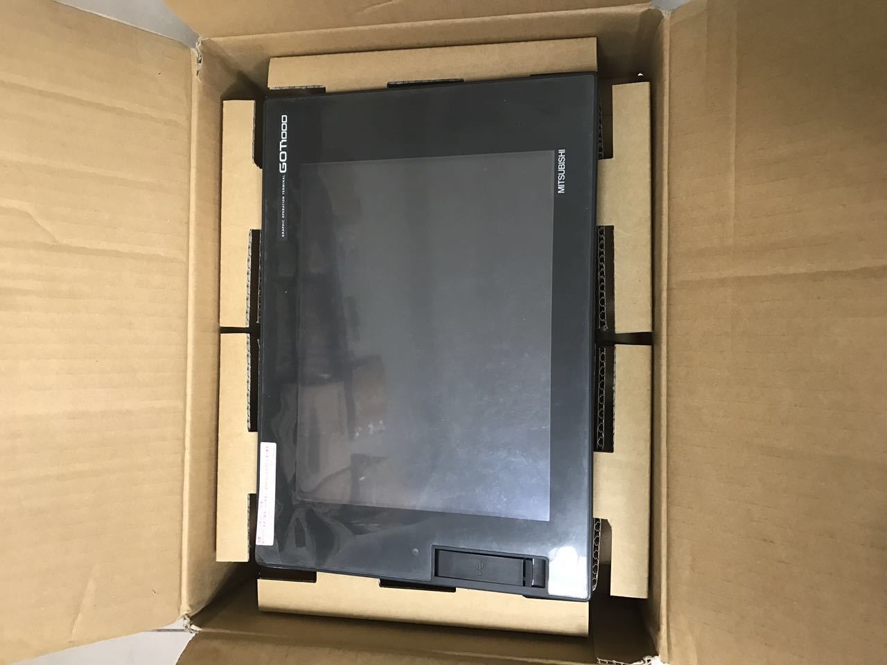 NEW MITSUBISHI TOUCH PANEL GT1585-STBA GT1585STBA FREE EXPEDITED SHIPPING DHL / UPS / FedEX