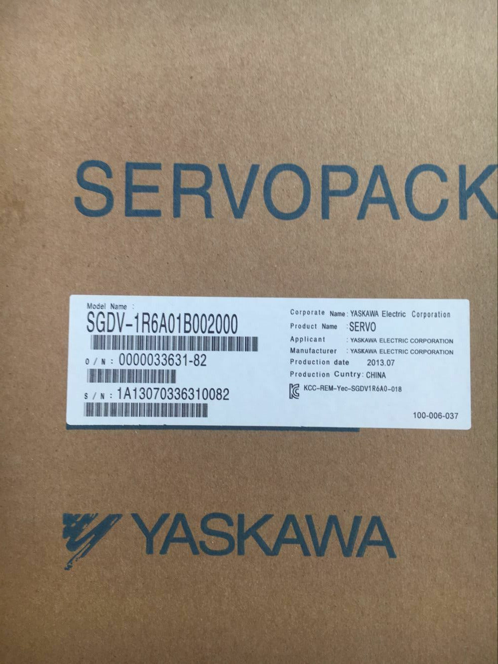 YASKAWA SERVO DRIVER SGDV-1R6A01B SGDV-1R6A01B002000 NEW FREE EXPEDITED SHIPPING DHL / UPS / FedEx