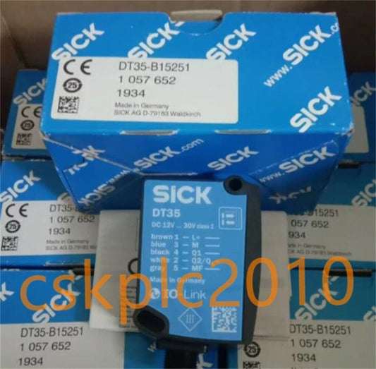 1 PCS NEW IN BOX SICK Photoelectric sensor DT35-B15251 1057652