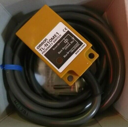 NEW Omron TL-N10ME1 Proximity Switch 10-30VDC TLN10ME1 1PC DHL / UPS / FedEx