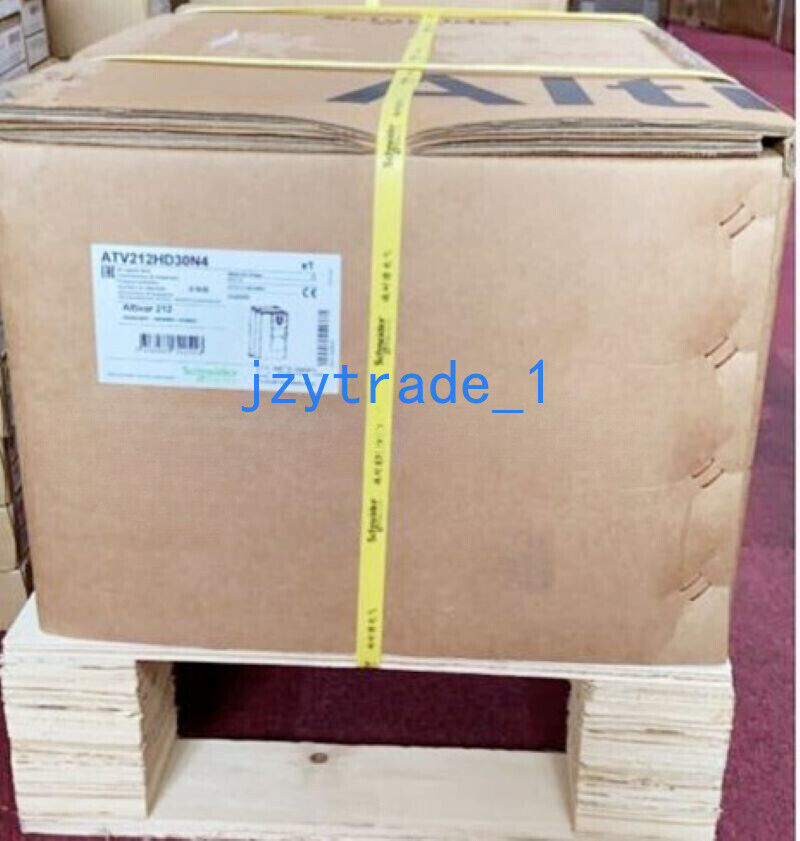 1pcs Schneider ATV212HD30N4 Inverter Free Shipping UPS / DHL / Fedex