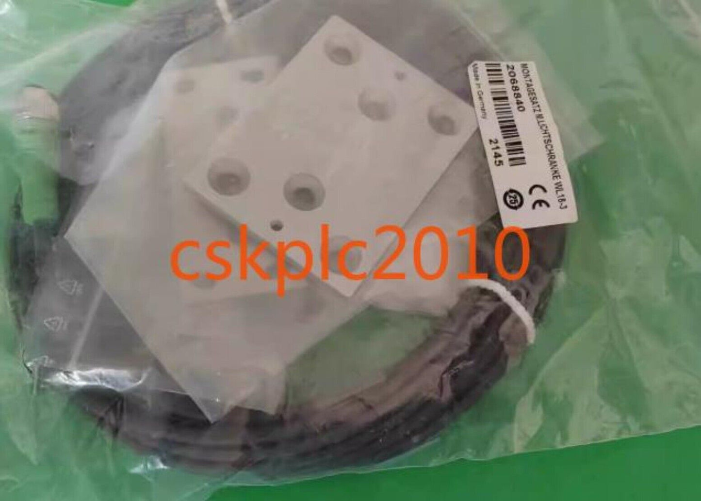 1PCS New original SICK data cable 2068840 in stock