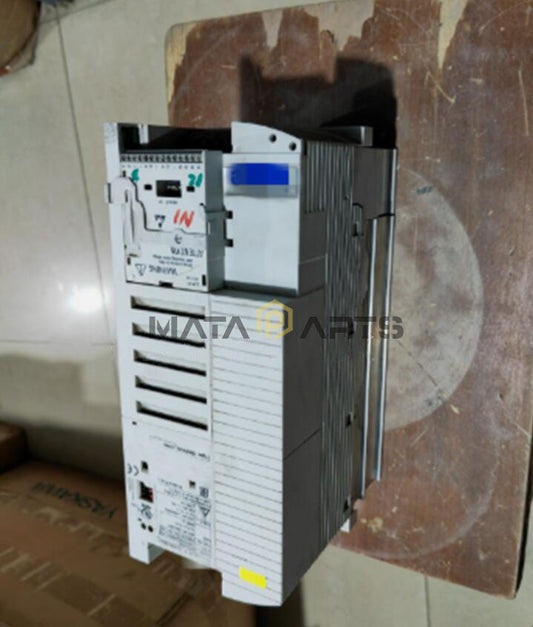 1PC USED LENZE Inverter E82EV402K4C240 E82EV402-4C240