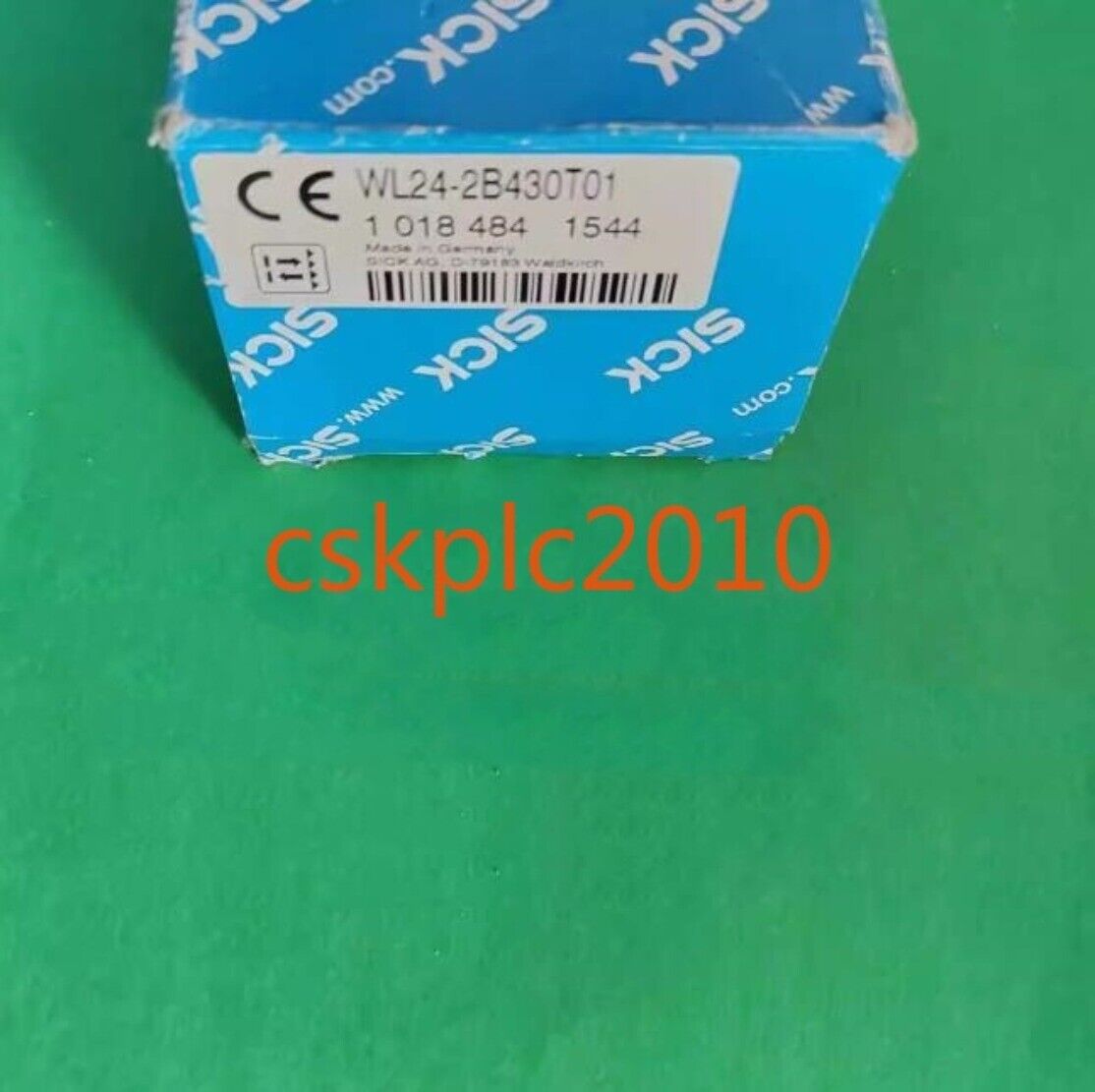 1PCS New original SICK photoelectric switch WL24-2B430T01 1018484 in stock